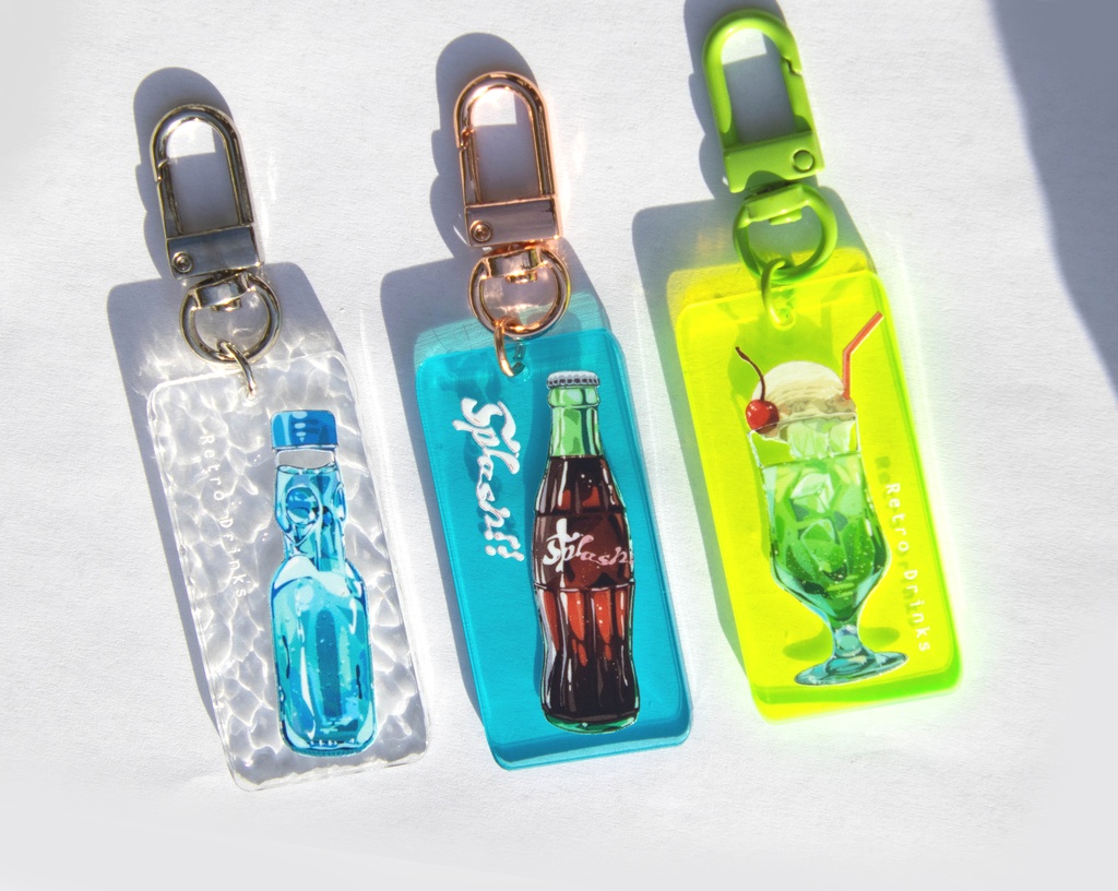 サマードリンクアクキー