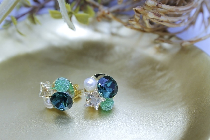 ユニットイメージイヤリング・FRAME