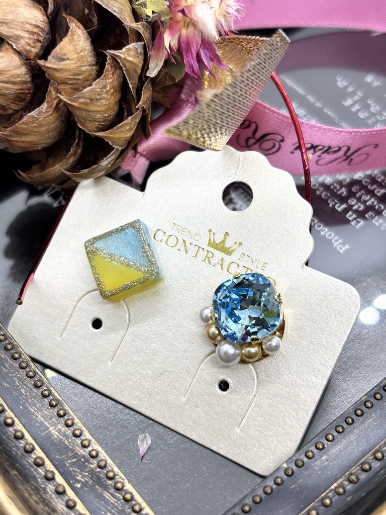 🐝🤣イメージピアス