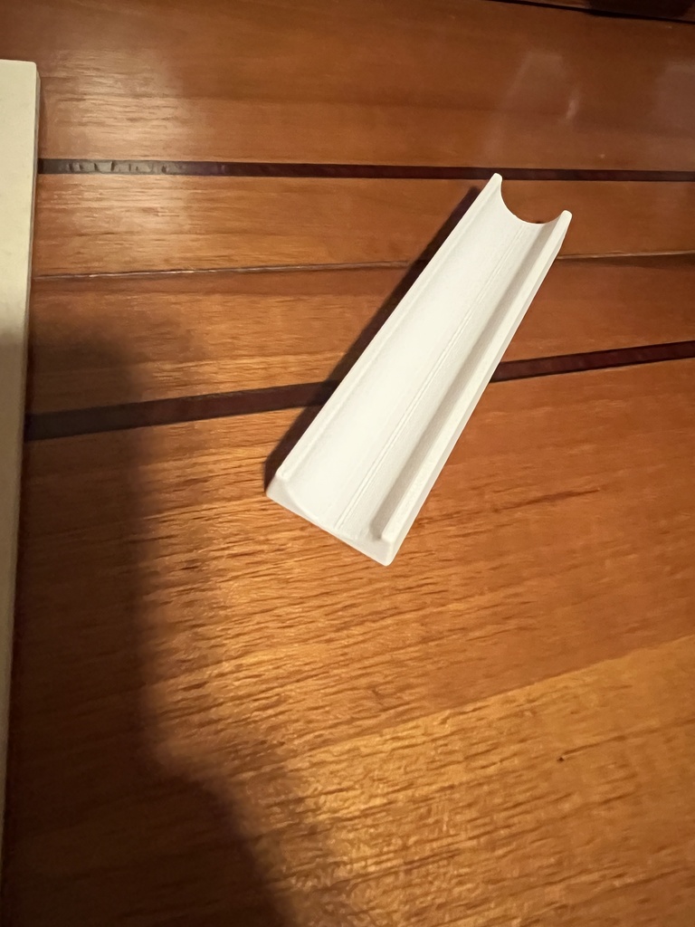 万年筆を落として破壊しないためのペンレスト