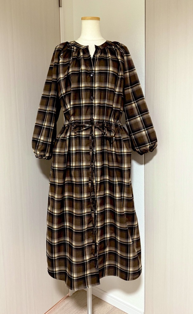 チェックギャザーワンピース