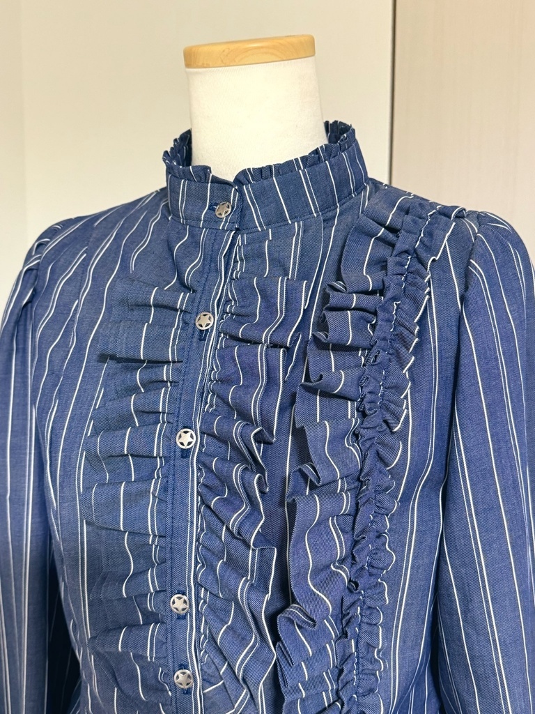 ストライプフリルシャツ