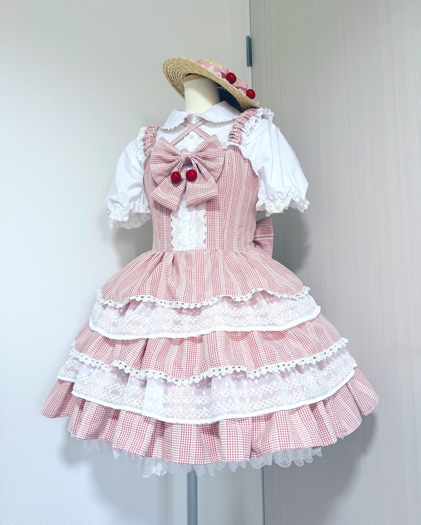 さんくらんぼジャンパースカート