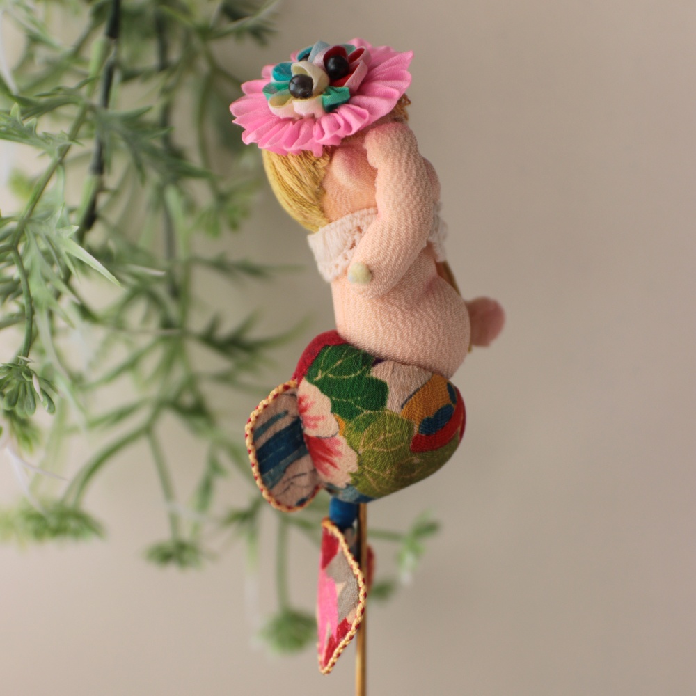 金魚人魚「流水に華」古布ちりめん貼り・創作人形