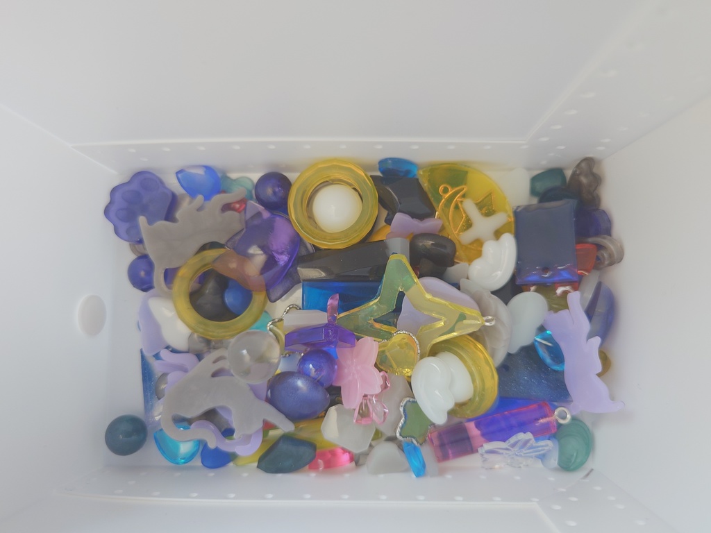 アマッタレジンカタメターノ