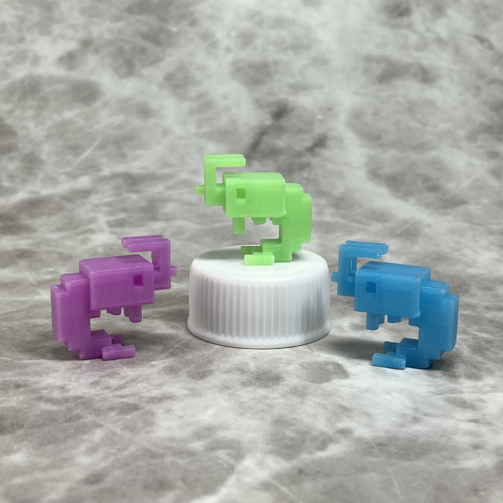 【蓄光】小さな3Dドットのエビさんフィギュア(ソーダカラー)