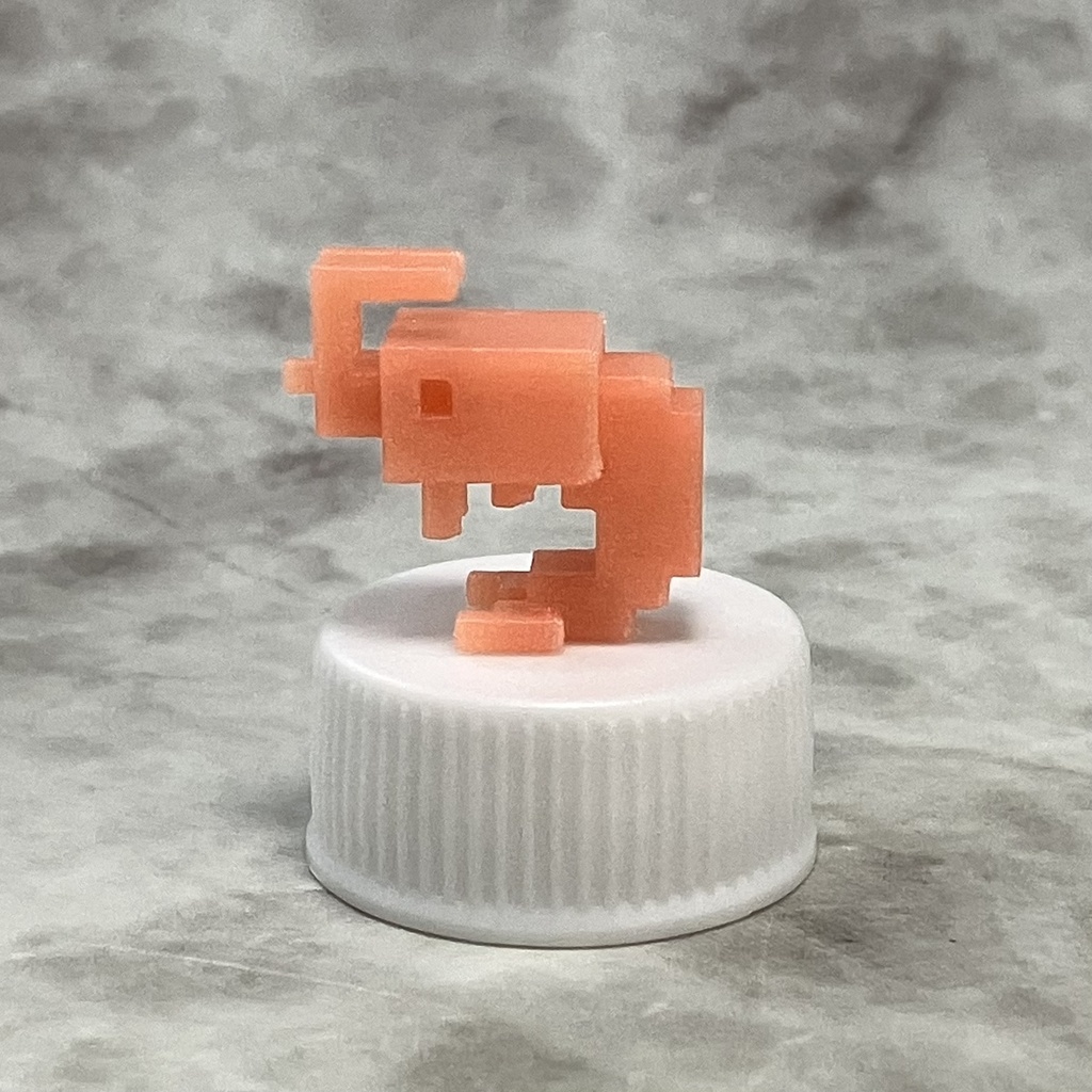 【蓄光】小さな3Dドットのエビさんフィギュア(ソーダカラー)