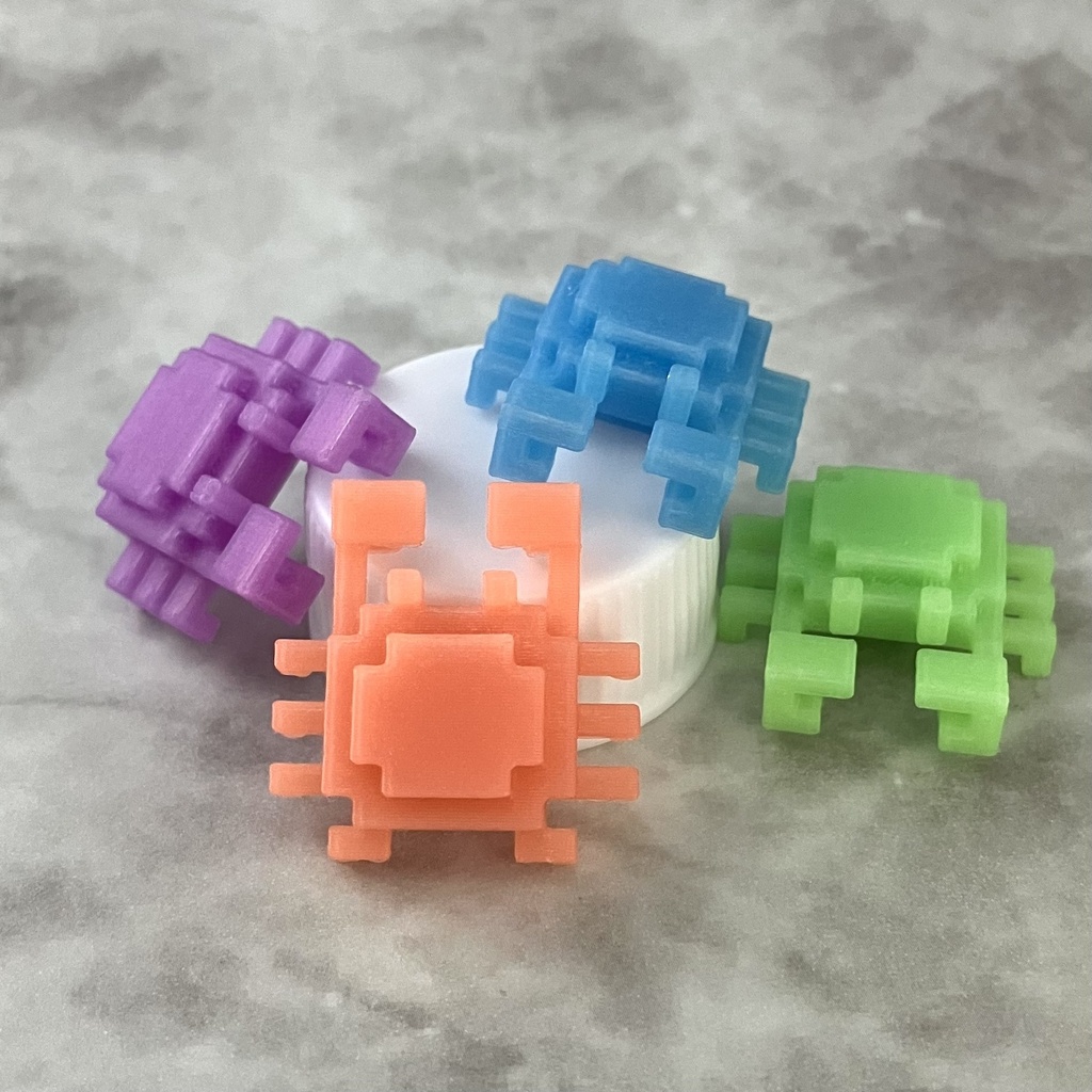 【蓄光】小さな3Dドットのカニさんフィギュア(ソーダカラー)