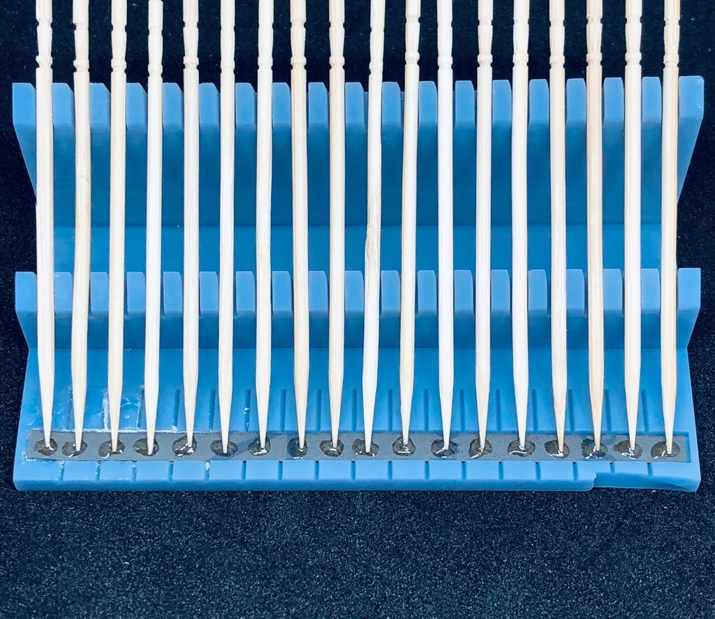 つまようじヤスリ量産治具