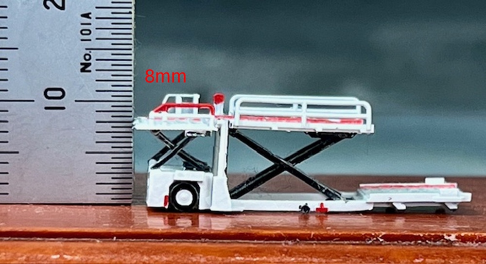 1/400 GSEシリーズ No.1 ハイリフトローダーセット(塗装済み完成品)Cargo Loader Set(Painted finished product kit)