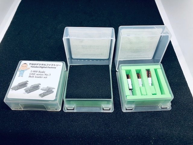 1/400 GSEシリーズ No.3 ベルトローダーセット(塗装済み完成品)Belt Loader Set(Painted finished product kit)