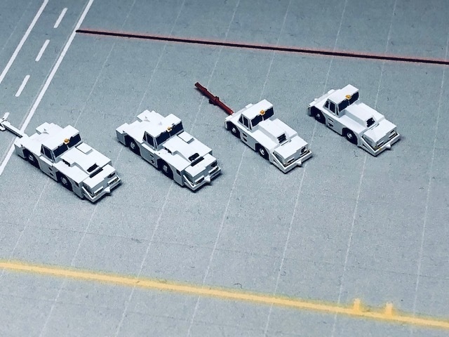 1/400 GSEシリーズ No.4 トーイングトラクターセット1 Ver.2(塗装済み完成品)Toring Tractor Set 1 Ver.2(Painted finished product kit)