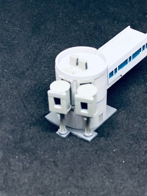 1/400 空港情景シリーズ1 羽田空港第1ターミナルPBB接続塔Ver.2(塗装済み完成品)(ジェミニジェット、JCWINGS対応版)