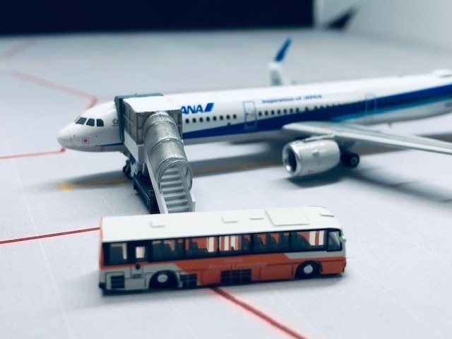 1/400 GSEシリーズ No.6 パッセンジャーステップ(小型機用)