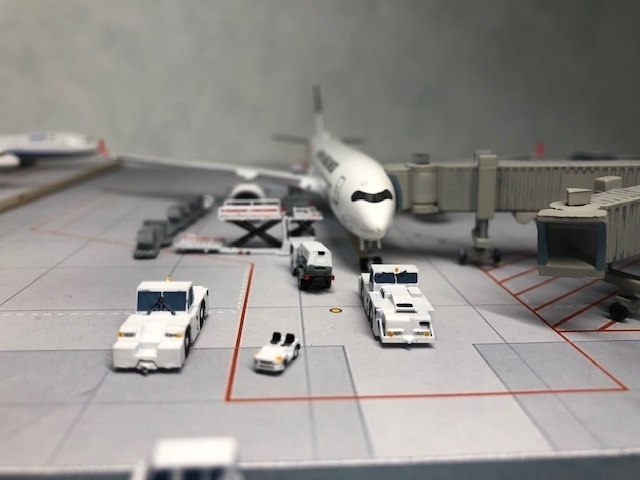 1/400 GSEシリーズ No.7 CTC車 電源車 給水車セット(塗装済み完成品)CTC truck Power Supply truck Water Supply truckSet (Painted finished product kit)