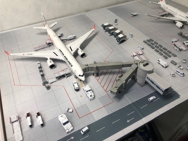 1/400 GSEシリーズ No.7 CTC車 電源車 給水車セット(塗装済み完成品)CTC truck Power Supply truck Water Supply truckSet (Painted finished product kit)