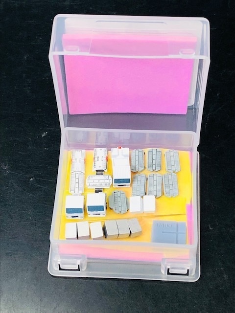 1/400 GSEシリーズ No.9 カーゴトラクター2 セット(塗装済み完成品)Cargo Tractor 2 Set(Painted finished product kit)