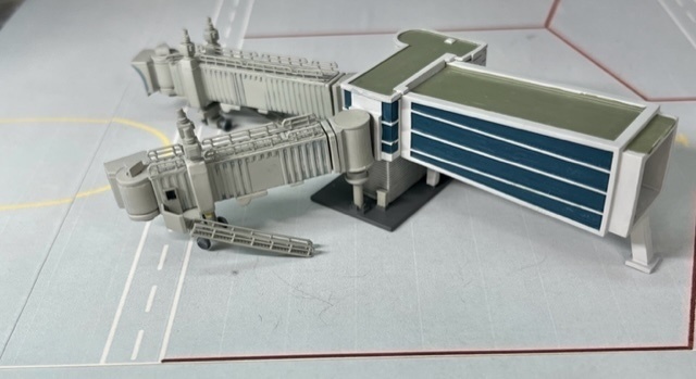 1/400 空港情景シリーズ2 羽田空港第2ターミナル固定橋Ver.2(塗装済み完成品)(ジェミニジェット、JCWINGS対応版)