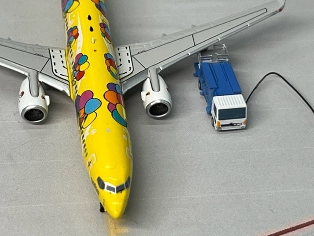 1/400 GSEシリーズ No.12 ハイドラントサービサーセット(塗装済み完成品)Refuling Car set(Painted finished product kit)