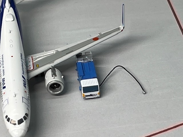 1/400 GSEシリーズ No.12 ハイドラントサービサーセット(塗装済み完成品)Refuling Car set(Painted finished product kit)