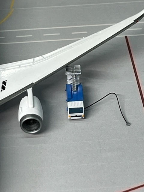 1/400 GSEシリーズ No.12 ハイドラントサービサーセット(塗装済み完成品)Refuling Car set(Painted finished product kit)