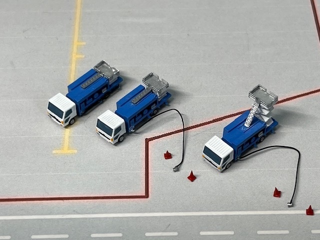 1/400 GSEシリーズ No.12 ハイドラントサービサーセット(塗装済み完成品)Refuling Car set(Painted finished product kit)