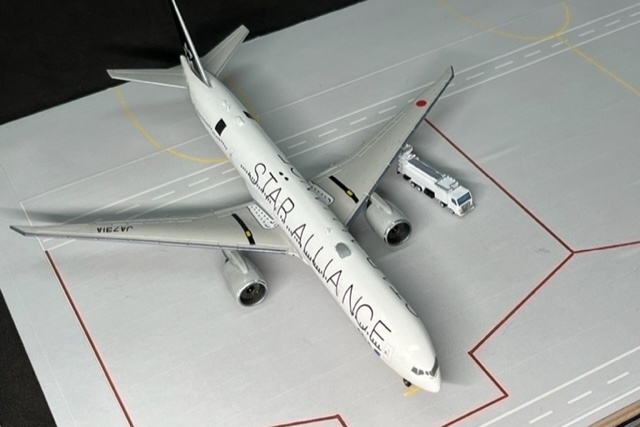 1/400 GSEシリーズ No.13 レヒューラーセット(塗装済み完成品)Refueler set(Painted finished product kit)