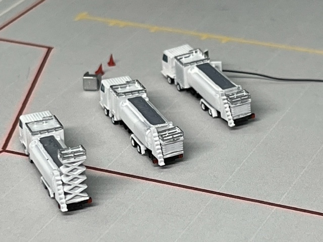 1/400 GSEシリーズ No.13 レヒューラーセット(塗装済み完成品)Refueler set(Painted finished product kit)