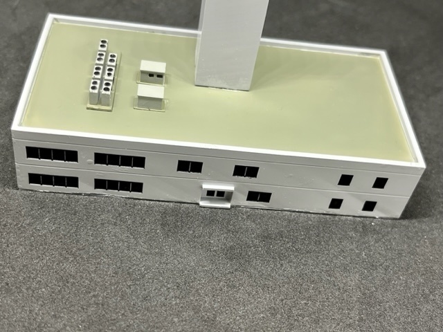 1/400 空港情景シリーズ4 地方空港管制塔&航空局庁舎ビル