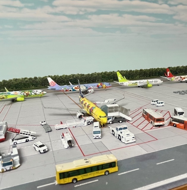 1/400 GSEシリーズ No.25 空港バスセット(塗装済み完成品)