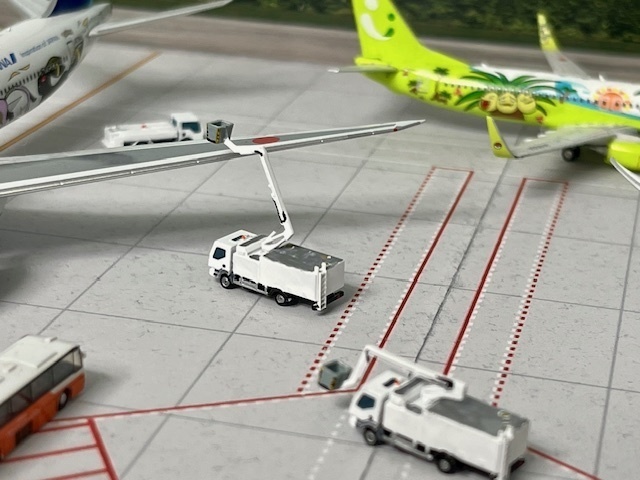 1/400 GSEシリーズ No.27 デアイシングカーセット(塗装済み完成品)