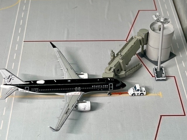 1/400 空港情景シリーズ6 空港照明塔