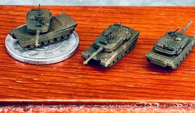 1/400 AFVシリーズ No.2 90式戦車