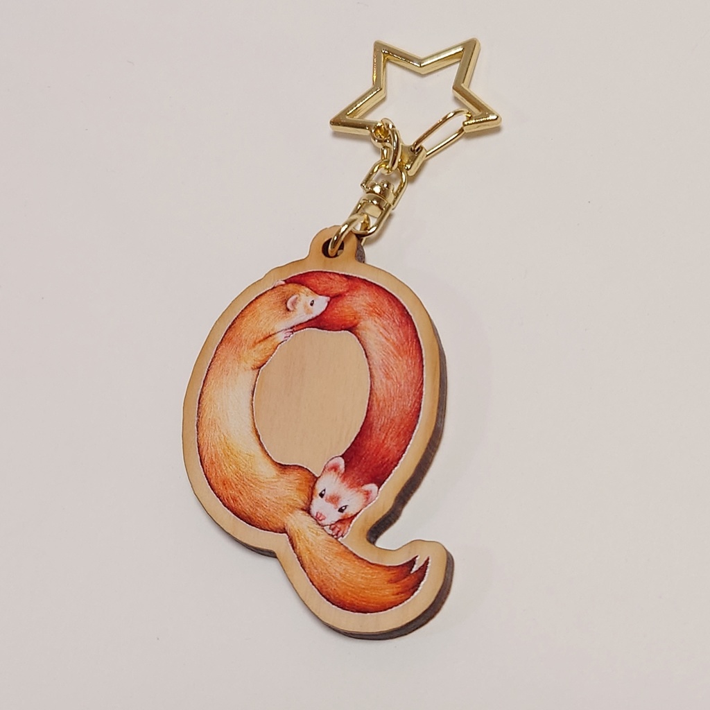 ウッドキーホルダー「フェレットアルファベット」