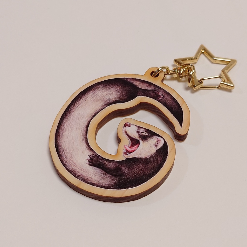 ウッドキーホルダー「フェレットアルファベット」