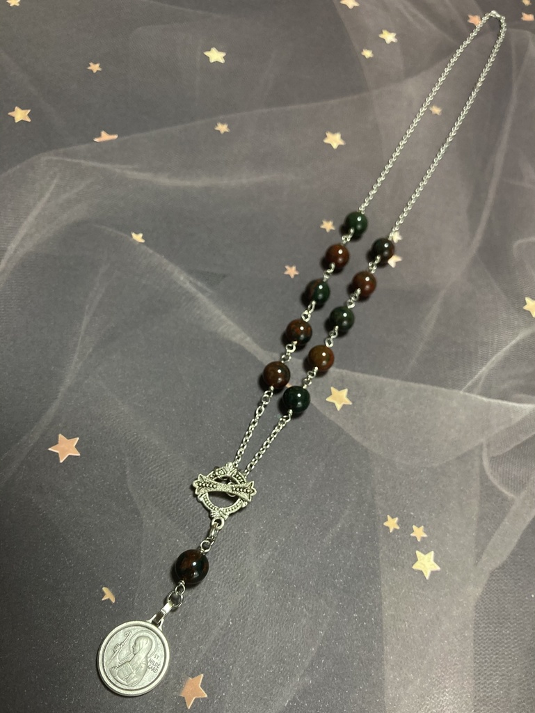 ヒルデガルトのネックレス