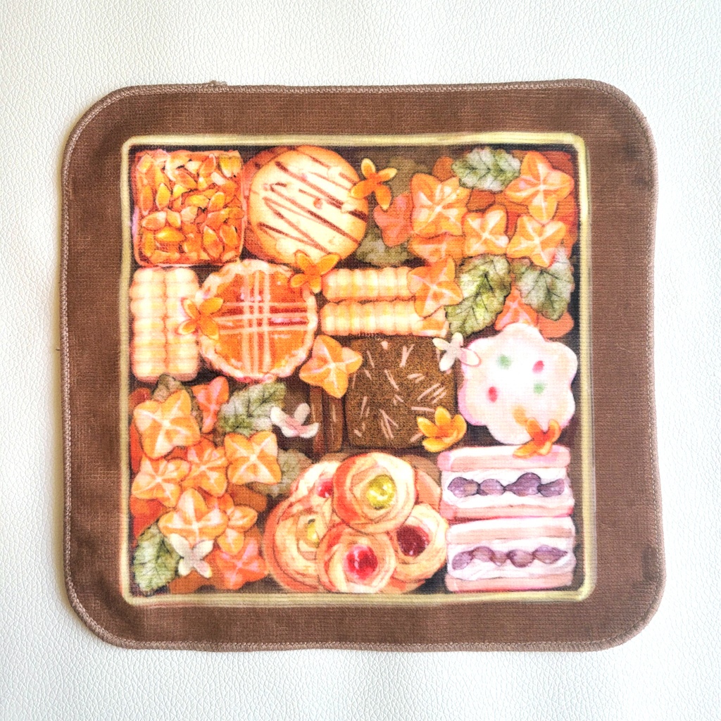 季節のクッキー缶ハンカチ【全10種】