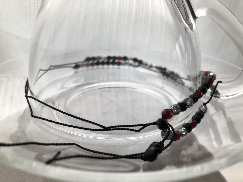 YOIイメージアクセ:Erosのマルチアンクレット