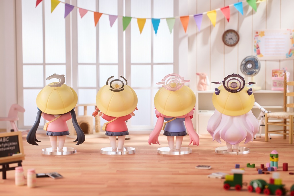 【受注生産】ブルーアーカイブ 空崎 ヒナ&小鳥遊 ホシノ&竜華 キサキ&美甘 ネル -SD幼稚園ver