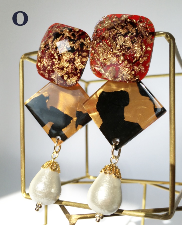 紅ピアス / イヤリング M,N,O,P