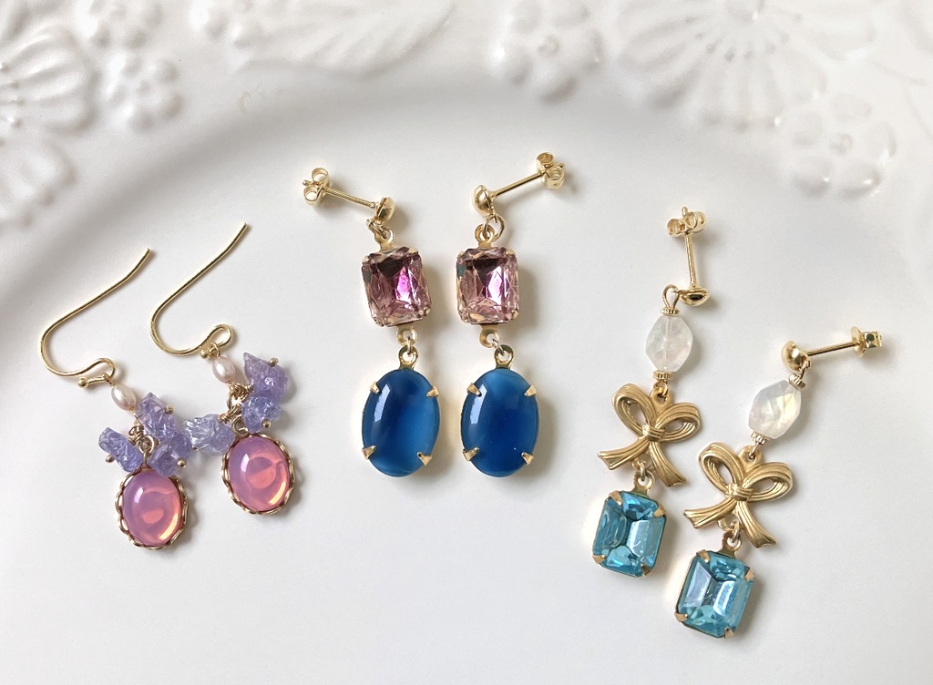 ピアス / イヤリング A,B,C