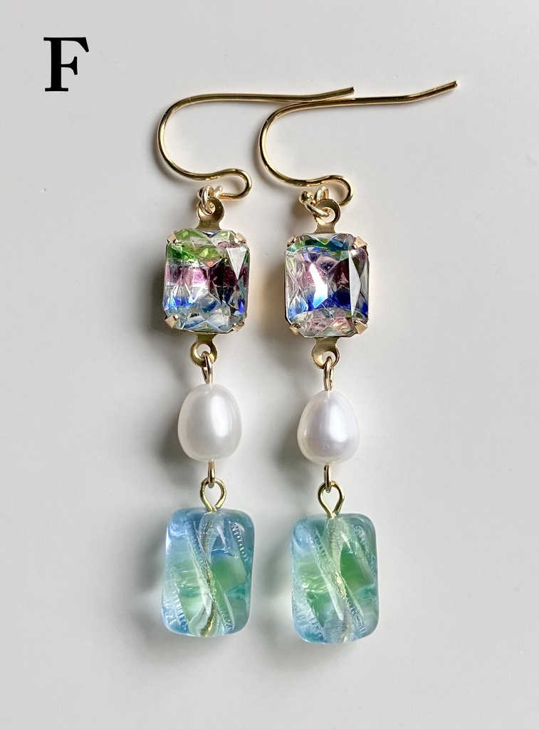 ピアス / イヤリング D,E,F