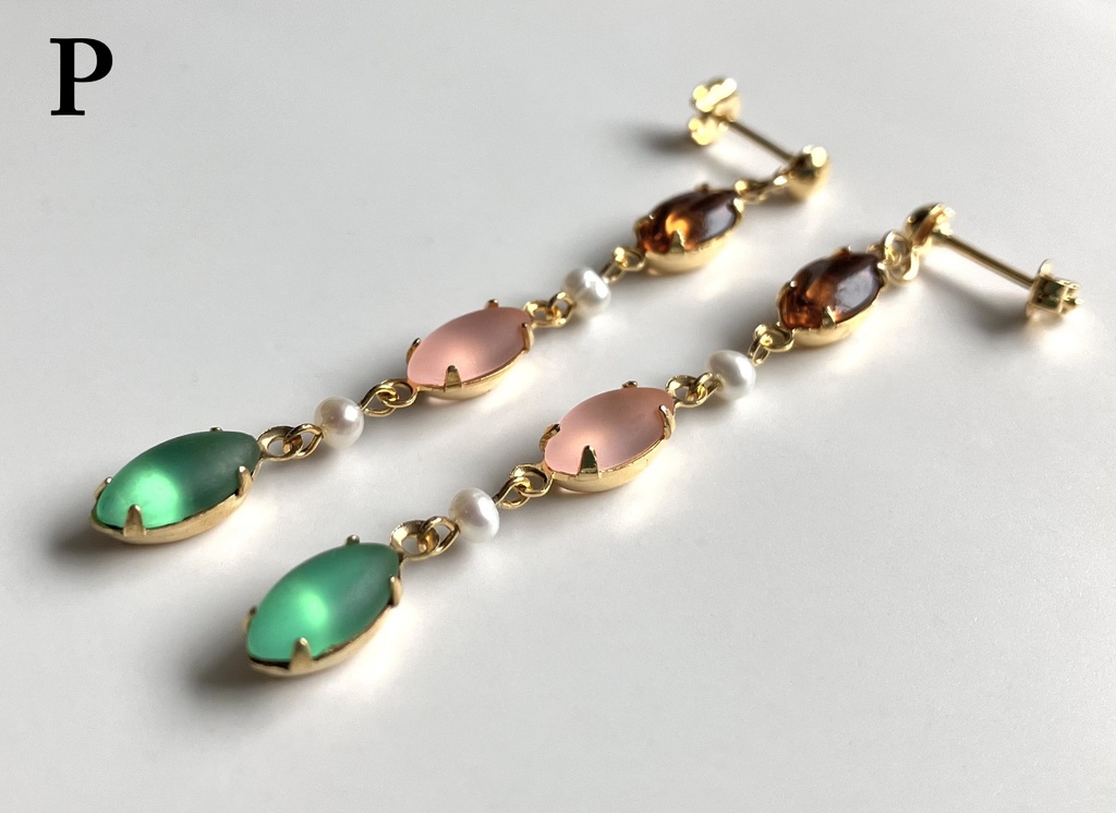ピアス / イヤリング O,P,Q