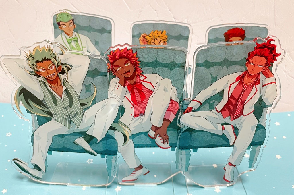 白スーツアクスタ(巳月)