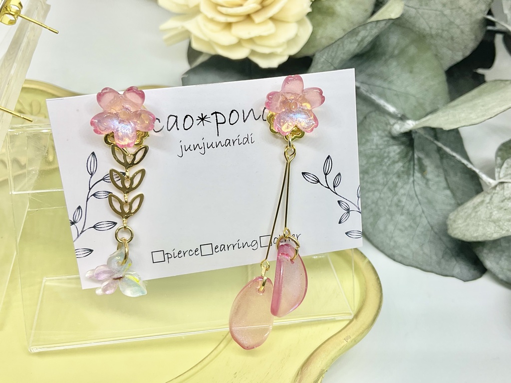 ゆらゆらさくらの耳飾り