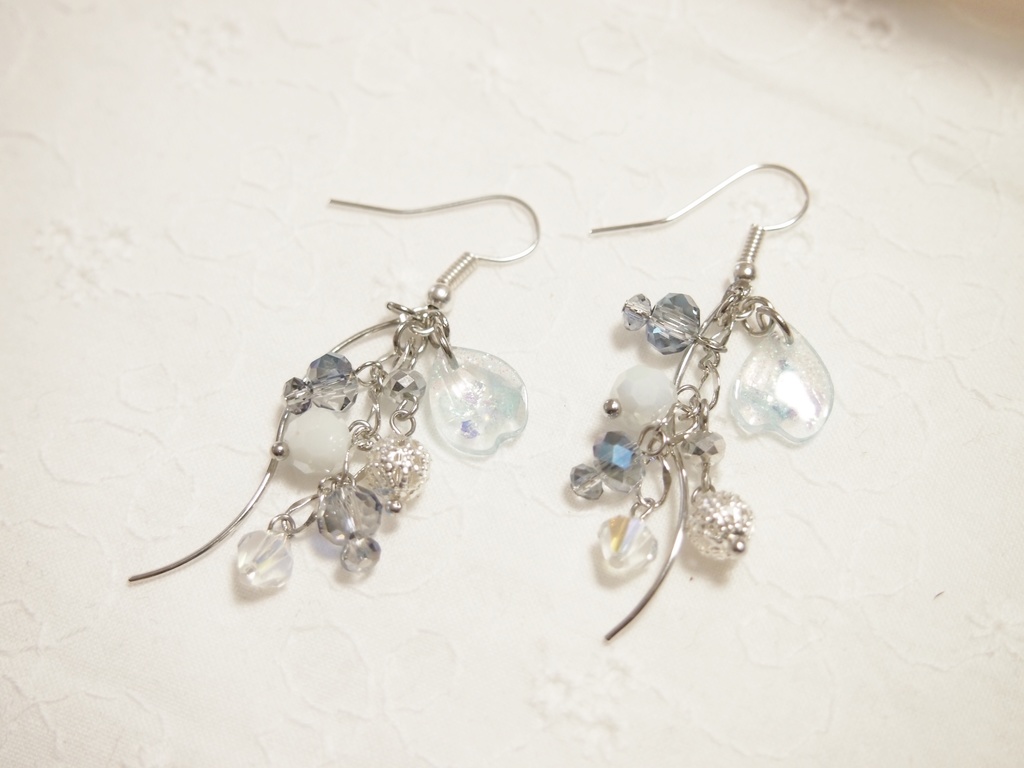 ひめさね「Breaking Dawn」ピアス