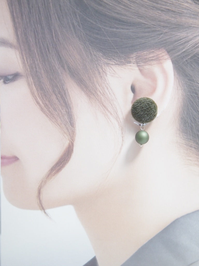 「ひとり」イヤリング