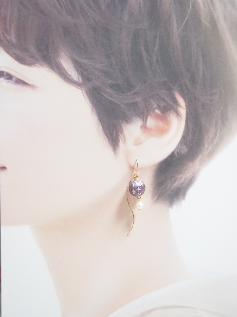 ひめさね「君の瞳は惑星」ピアス