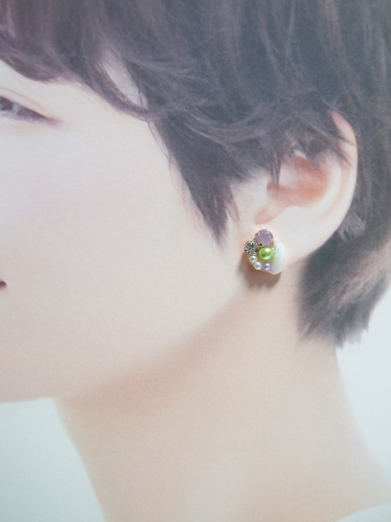 春の散歩　ピアス