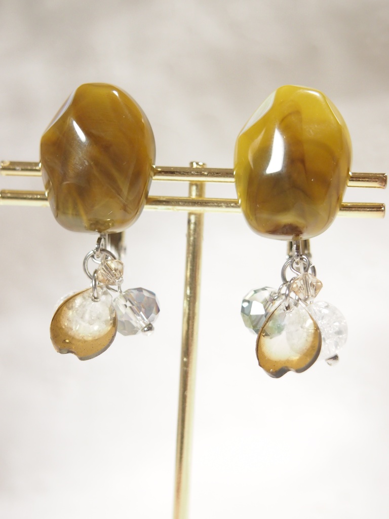 彼の背中　イヤリング